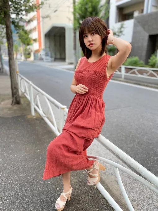 斋藤亚美里热门作品XVSR-796封面赏析与剧情详细介绍-全面游戏