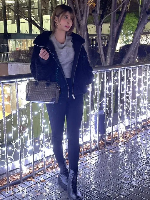 山田铃奈出道作品推荐与封面赏析，详细个人简介全攻略