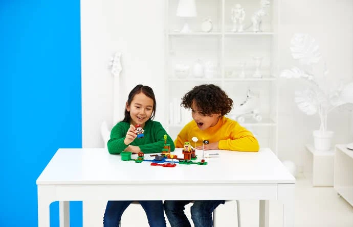 乐高超级马里奥专为家庭设计