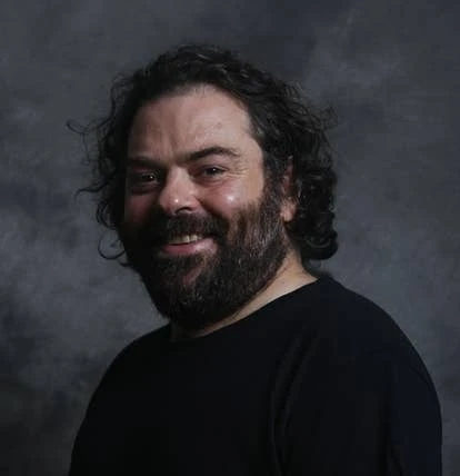 阿莱杭德罗·安德烈斯·伊帕拉格伊雷的照片