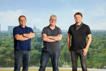 Amber公司团队合照