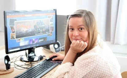 Andreea Medvedovici Per，罗马尼亚游戏开发者协会执行董事