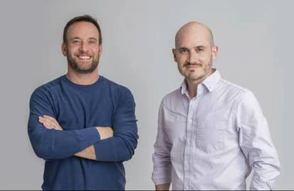 维旺迪与拳头前员工联合推出游戏直播平台VENN——专业游戏广播网络