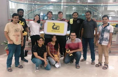 Bombay Play 团队照片