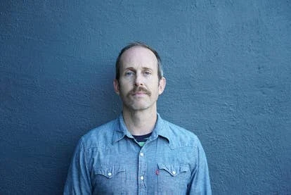 《最后的生还者》导演布鲁斯·斯特莱谈游戏叙事与体验优化