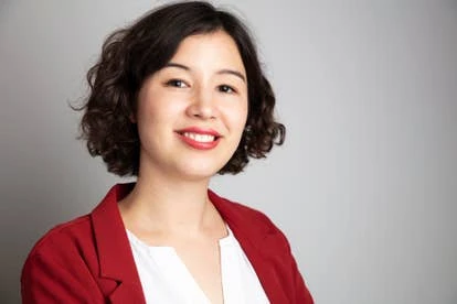 Cassia Curran在会议中发言