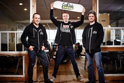 Leaf Mobile旗下的公司 logo