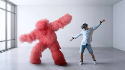 HTC发布两款Vive追踪器提升虚拟现实体验【虚拟现实配件】