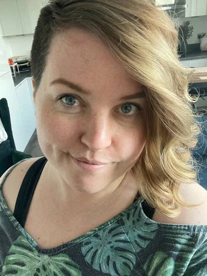 Hazel Fletcher，跨姓别游戏开发者