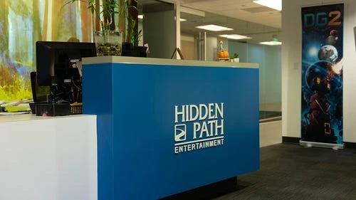 Hidden Path Entertainment公司标志与游戏截图