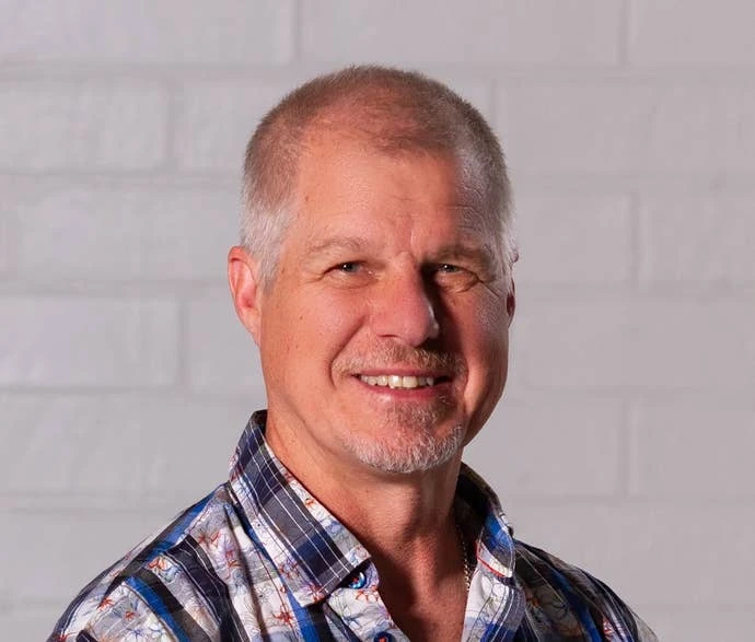 Kevin Johnson，Saffronic执行创意总监