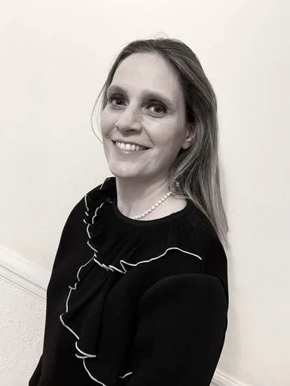 ITN制片人 Nina Harrison-Bell