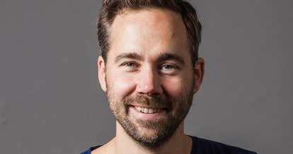 Fast Travel Games 创始人奥斯卡·布尔曼