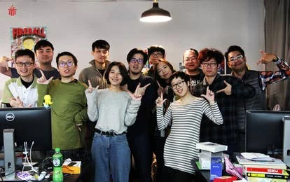 红蜡烛游戏工作坊团队合照