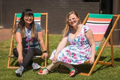 Lisy Kane 和 Sarah Moran