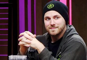 瑞安·海沃德图片