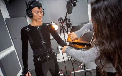 PitStopProductions在克罗伊登新开工作室，扩展北部设施——专业车队制作公司发展新动态