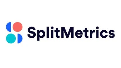 SplitMetrics公司标志与新任命高管合影