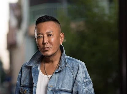 山嚢尚广照片，Yakuza系列创始人