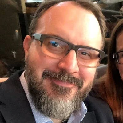 Minecraft市场洞察：游戏内容创作者的宝贵经验分享