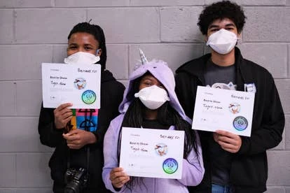 获奖作品:Toget-Them