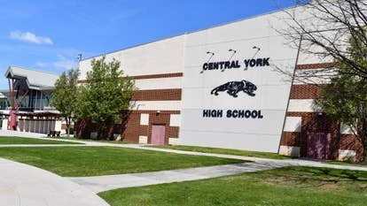 中雅克学区学校图片