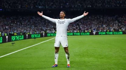 EASportsFC25发布打破足球游戏收入纪录|美国月度排行榜