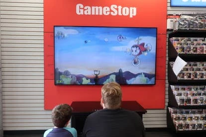 GameStop 新型概念店内部