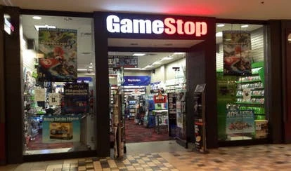 GameStop收入下降26%至8.82亿美元，零售业绩持续下滑炒股风险分析