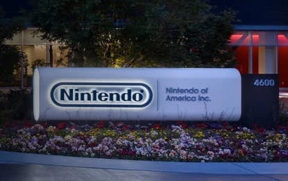 任天堂员工在办公室工作照片