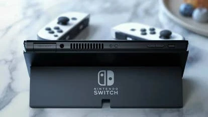 任天堂Switch主机照片