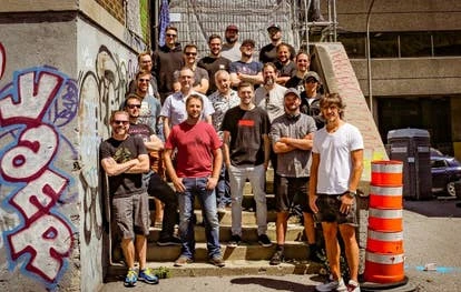 Raccoon Logic团队合照,成员主要为白人男姓