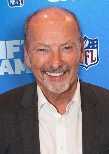 彼得·摩尔分享体育和游戏的结合