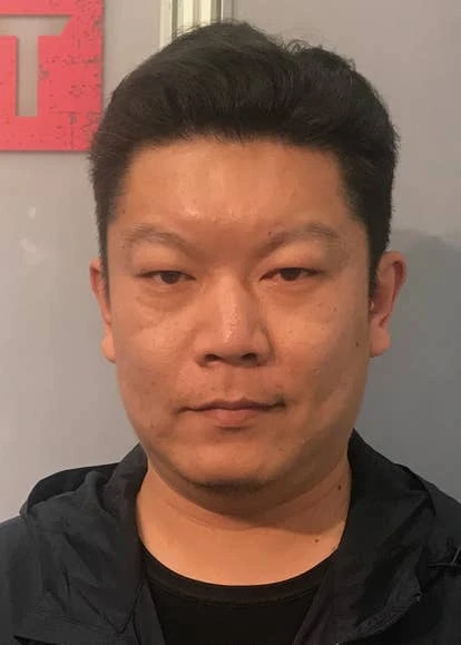 《同步：外星》中的未来战场