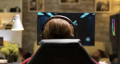 青少年游戏玩家