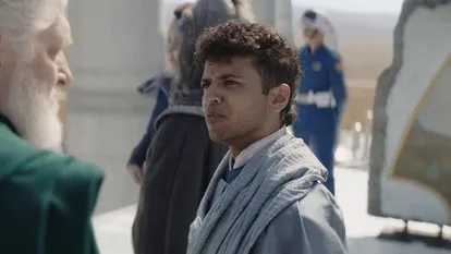 病毒搞笑演员VinnyThomas在拍摄《阿索卡》时突破星球大战即兴表演规则