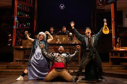 二十面骰酒馆开启全国巡演——抢先体验经典游戏场景