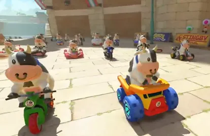 MarioKartWorldmatchesarebeingoverrunentirelybyCowplayers