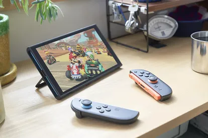 MySwitch2camewith…snacks?!