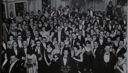 ResearchershavediscoveredtheoriginalsourceofTheShining’siconicendphotograph