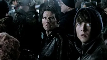 《寄生虫导演为何选择汤姆·克鲁斯的项目，认为斯皮尔伯格是世纪最佳导演》