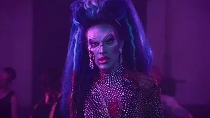 恐怖传奇的僵尸遗产延续，《QueenoftheDead》展现惊悚魅力