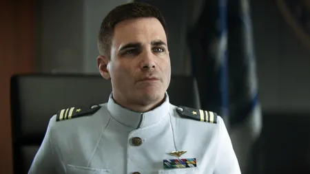 游戏截图，显示《使命召唤：无限战域》的场景