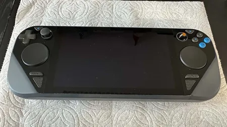 Steam Deck原型机图片