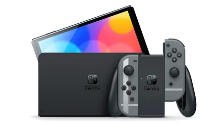 任天堂Switch OLED 主机与超级马里奥大乱斗礼包