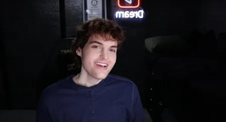 Dream的面罩及其公布后的照片