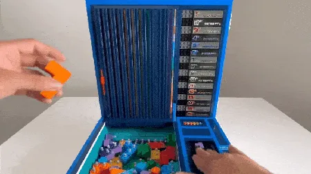 全新粉丝创作套装，让你用乐高积木玩拼图游戏