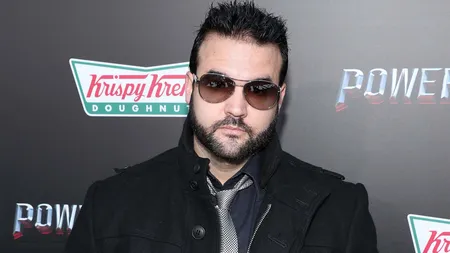 OGPowerRangers演员推出服装系列，融入希特勒名言引发关注