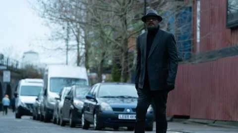 漫威与DCE（在广告公司广告中的跨界合作）揭秘