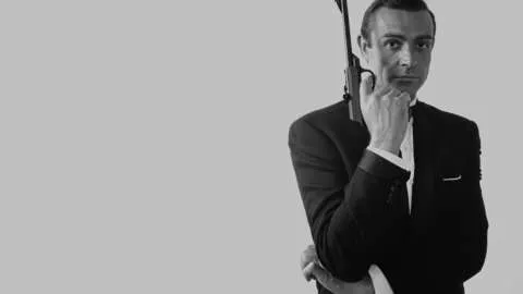 《CasinoRoyale导演偏爱亨利·卡维尔詹姆斯·邦德试镜内幕分析》